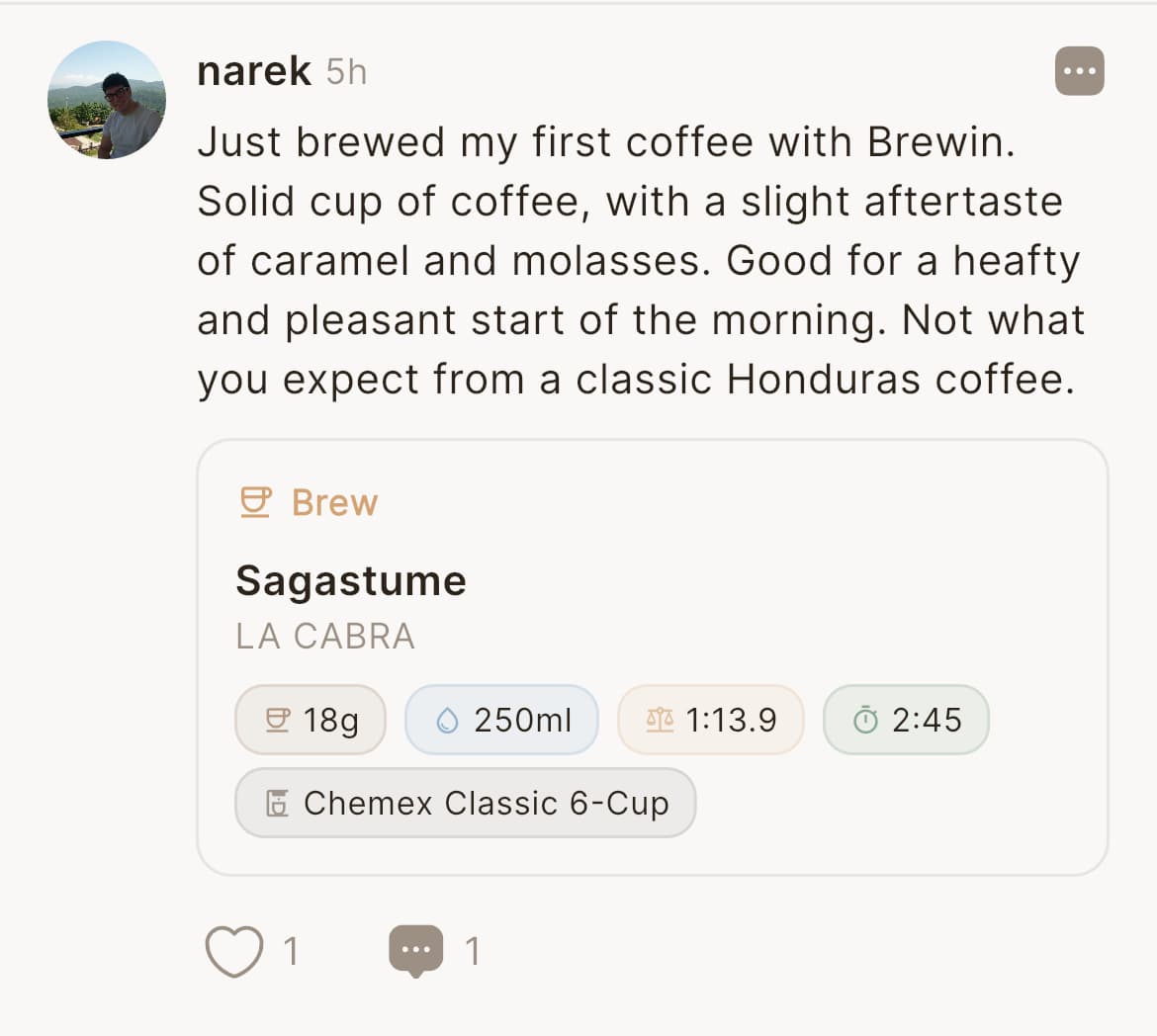 Community feed showing a brew post with detailed tasting notes and brew parameters