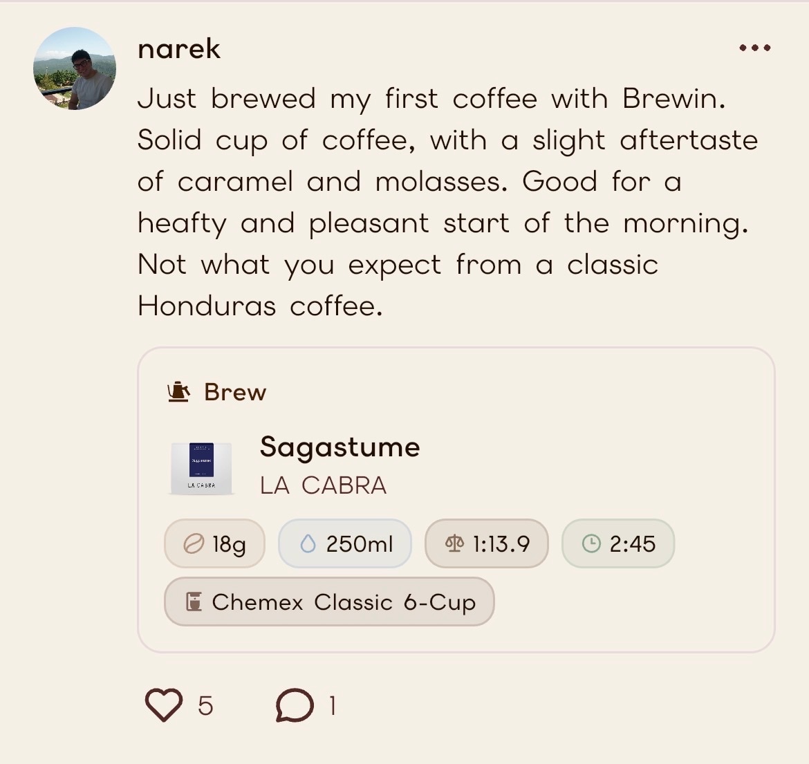 Community feed showing a brew post with detailed tasting notes and brew parameters